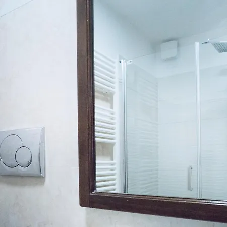 아파트 Tina House - Il Cortile Nel Centro Storico Di 타오르미나