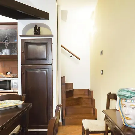 Tina House - Il Cortile Nel Centro Storico Di *