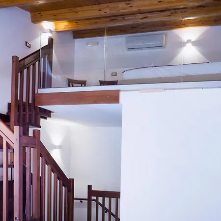 Tina House - Il Cortile Nel Centro Storico Di 타오르미나