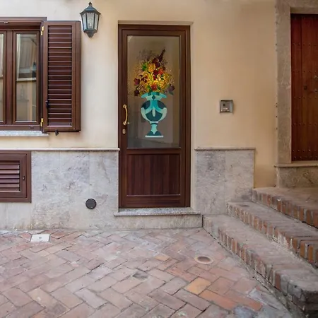 Tina House - Il Cortile Nel Centro Storico Di Taormina