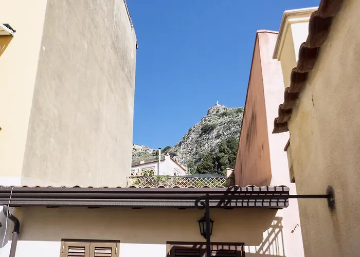Tina House - Il Cortile Nel Centro Storico Di * Taormina