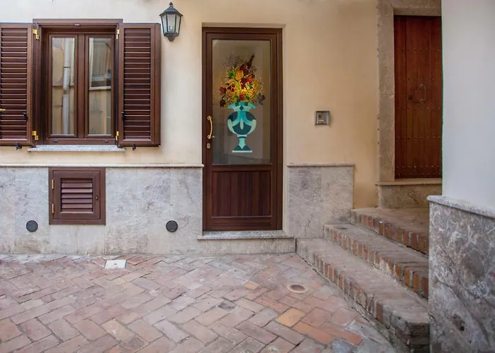 Tina House - Il Cortile Nel Centro Storico Di Taormina