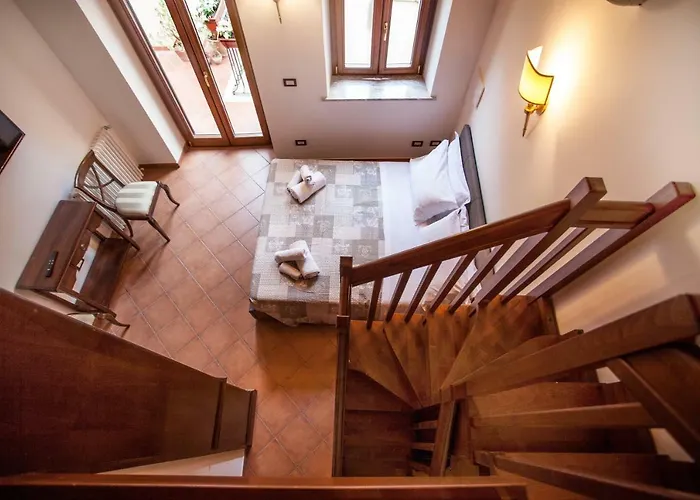 Tina House - Il Cortile Nel Centro Storico Di Daire